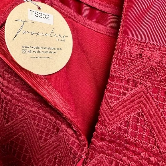 Two Sisters The Label Shona Dress in a Dark Red Sz 4 - Picture 8 of 8